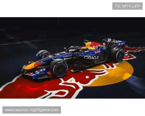 F1赛季迎来激烈角逐，梅赛德斯与红牛竞争再度白热化