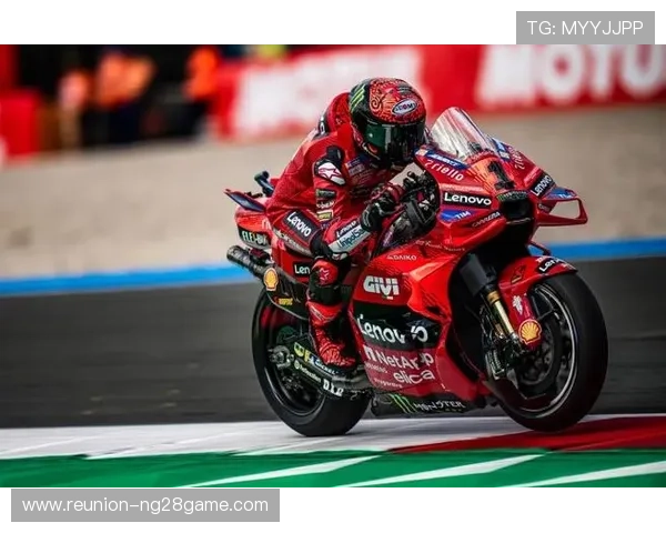 MotoGP赛季精彩回顾 杜卡迪、雅马哈与本田的激烈对决与创新进展