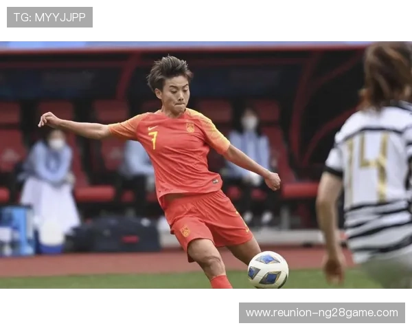 国家队关键战逆转取胜年轻球员爆发引发新周期期待媒体热议前景