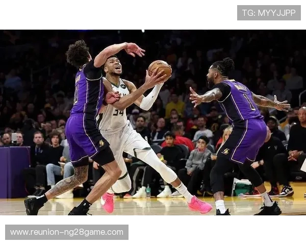 湖人队精彩逆转取胜，最终以微弱优势战胜对手，豪取连胜纪录